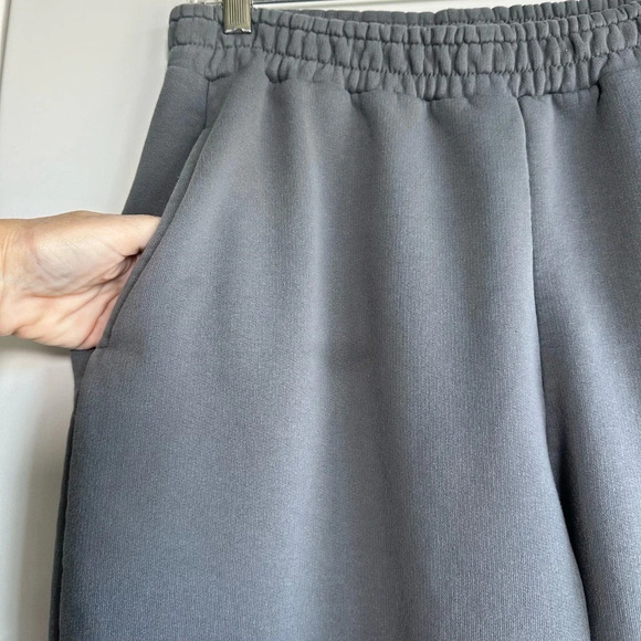 PrettyLittleThing Sweatpants Size 12 Gray Pockets Joggers - Picture 3 of 7